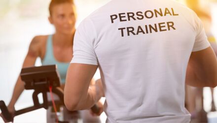 Coach sportif à Monaco : séance d'entraînement personnalisé face à la mer