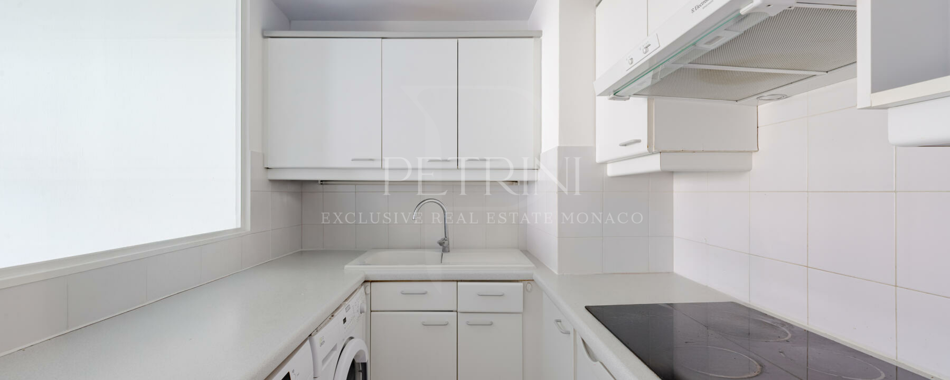 petrini exclusive real estate monaco for rent one bedroom fontvieille les sporades5