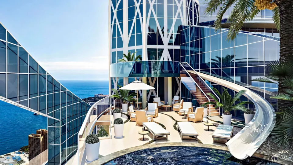 L'appartamento più costoso del mondo: 380 milioni di euro Tour Odéon Penthouse a Monaco