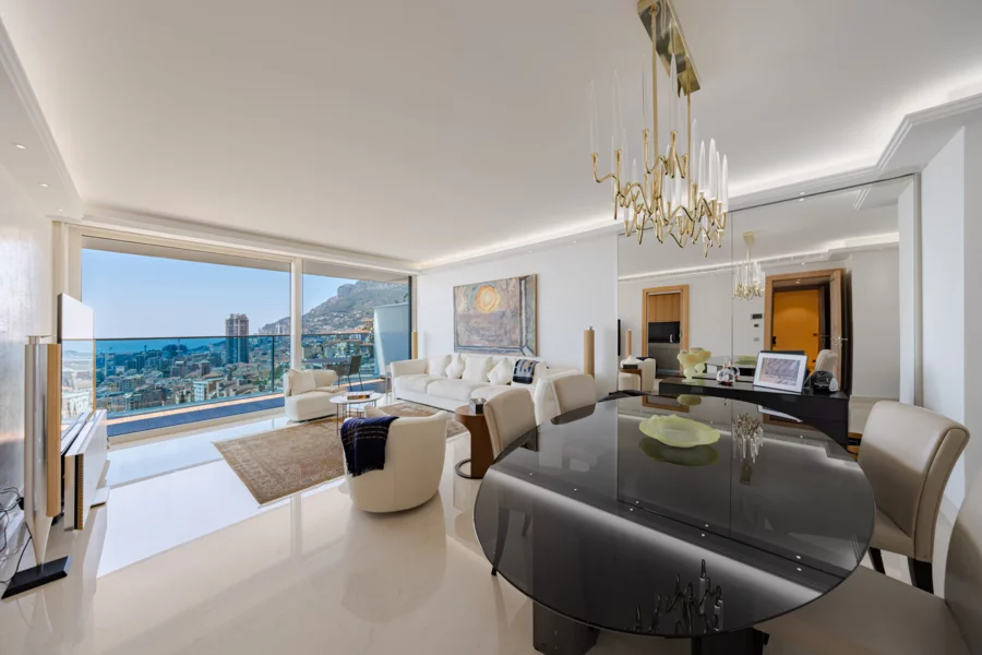 Tour Odéon in Monaco, a reference for buying property in Monaco